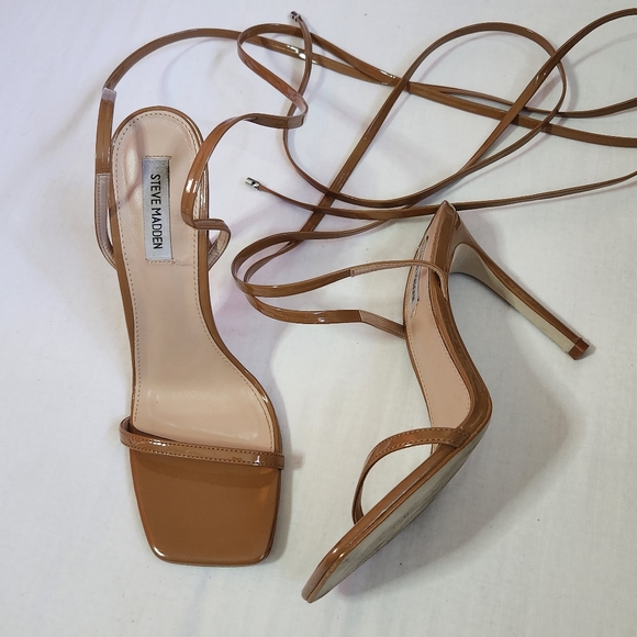 Steve Madden Uplift Heels Heeled Sandals Ankle Wrap Ties Camel Patent Leather - Picture 2 of 13